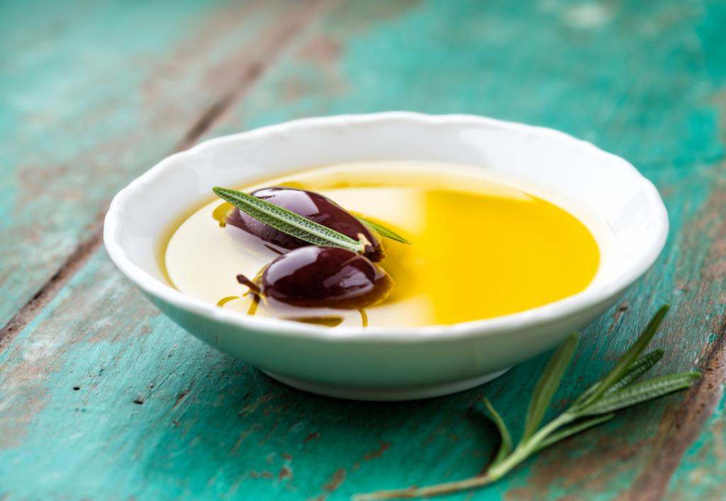 Оливки в кулинарии - что приготовить из оливок Что можно сделать с маслинами