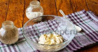 Potatoes with cheese and mayonnaise in the oven How to cook potatoes in the oven with mayonnaise
