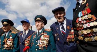 Військові пенсіонери за росію та її збройні сили